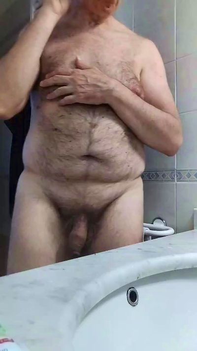 shaggyvery live cam on Cam4