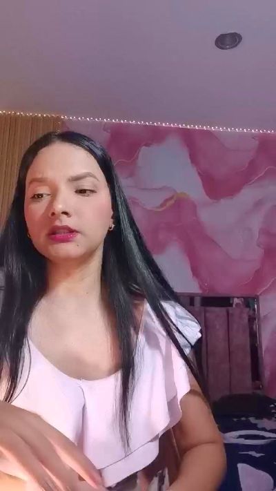 shagi_ live cam on Cam4