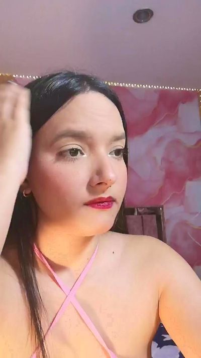 shagi_ live cam on Cam4