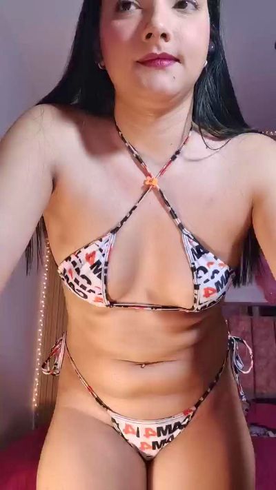 shagi_ live cam on Cam4