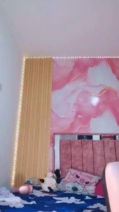 shagi_ live cam on Cam4