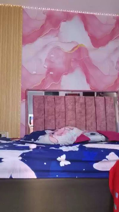 shagi_ live cam on Cam4