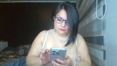 shamelessly_hot live cam on Cam4