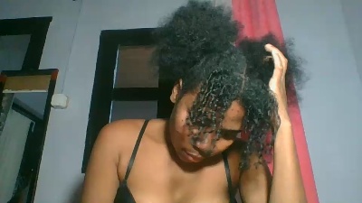 shamirah_sexy live cam on Cam4