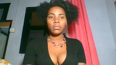 shamirah_sexy live cam on Cam4
