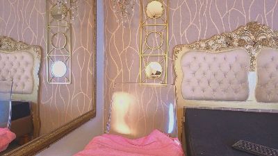 shanelle__ live cam on Cam4