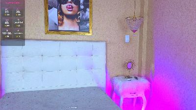 shanelle__ live cam on Cam4
