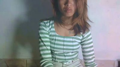 shaniasexy04 live cam on Cam4
