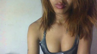shaniasexy04 live cam on Cam4