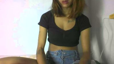 shaniasexy04 live cam on Cam4