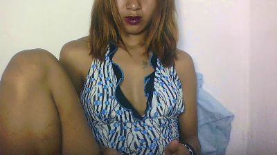 shaniasexy04 live cam on Cam4