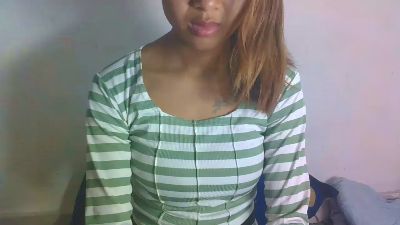 shaniasexy04 live cam on Cam4
