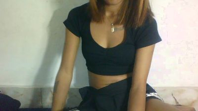 shaniasexy04 live cam on Cam4