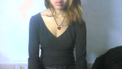 shaniasexy04 live cam on Cam4