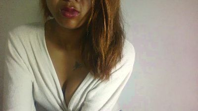 shaniasexy04 live cam on Cam4