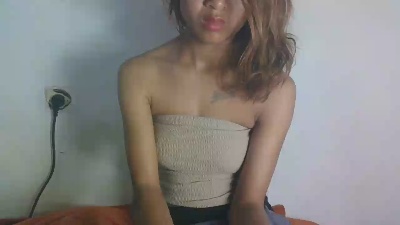 shaniasexy04 live cam on Cam4