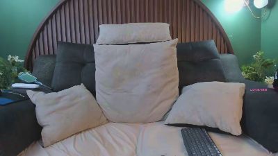shannel__queen live cam on Cam4