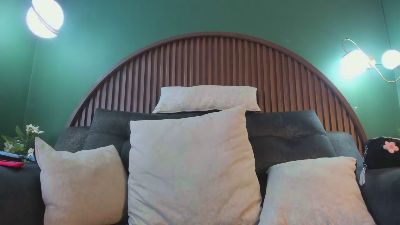 shannel__queen live cam on Cam4