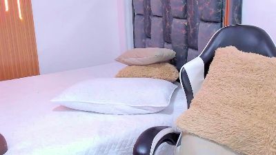 shantall_wills live cam on Cam4