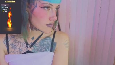 sharlotte777_ live cam on Cam4