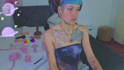 sharlotte777_ live cam on Cam4