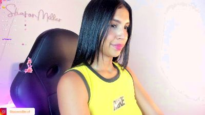 sharonmiller_2 live cam on Cam4