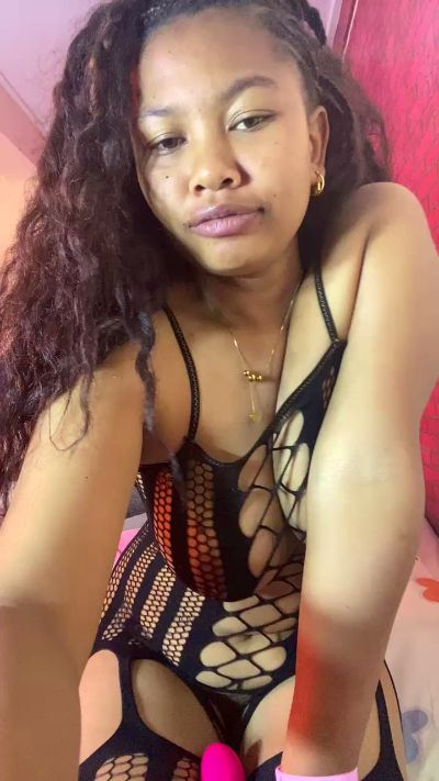 shina96 live cam on Cam4