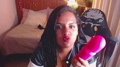 shirley_hottie live cam on Cam4