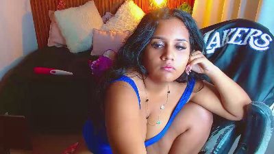 shirley_hottie live cam on Cam4