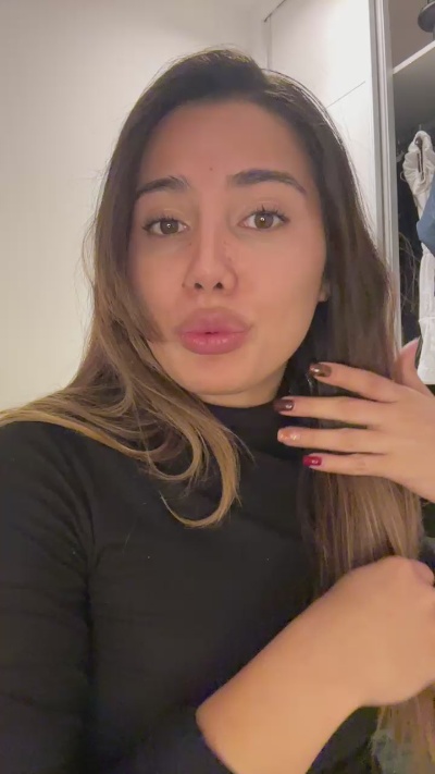 siaparis live cam on Cam4