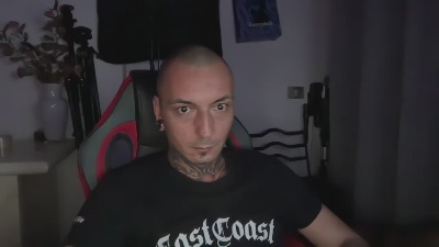 sidvicious23cm live cam on Cam4