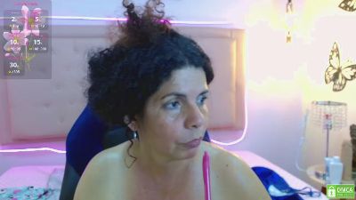 sila_bolum live cam on Cam4
