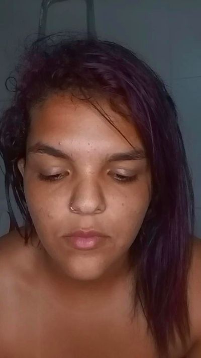 sillerzinha23 live cam on Cam4