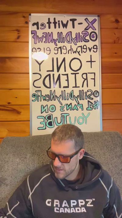 sillydillynewf live cam on Cam4