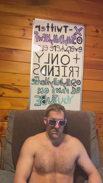 sillydillynewf live cam on Cam4