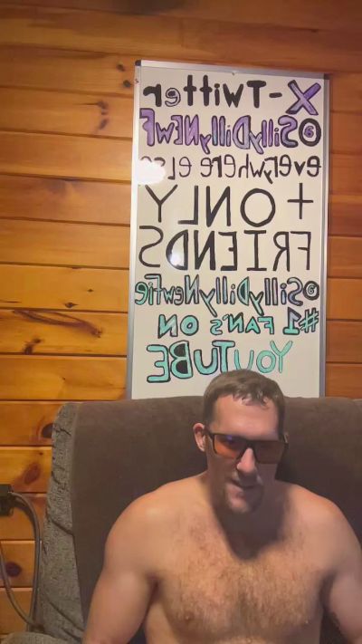 sillydillynewf live cam on Cam4
