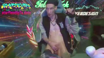 sillynerd live cam on Cam4