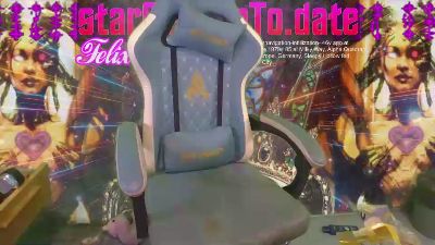 sillynerd live cam on Cam4