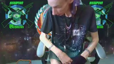 sillynerd live cam on Cam4