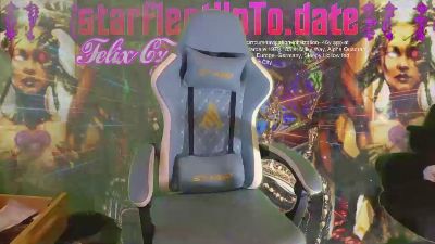 sillynerd live cam on Cam4