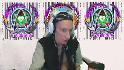sillynerd live cam on Cam4
