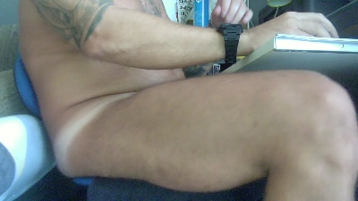 silvestro121 live cam on Cam4