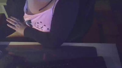 silvia1977 live cam on Cam4