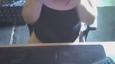 silvia1977 live cam on Cam4
