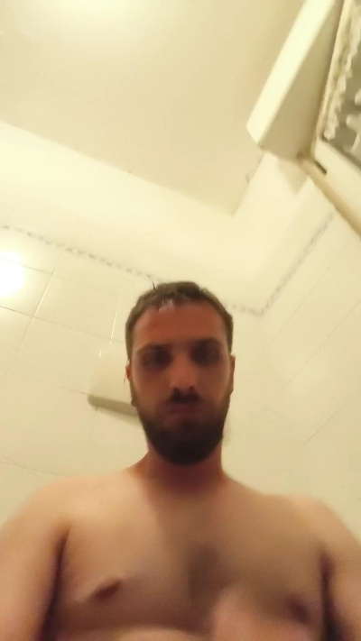 simo588 live cam on Cam4