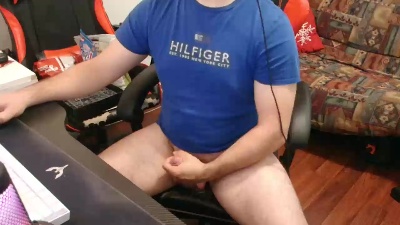 simonsex2001 live cam on Cam4