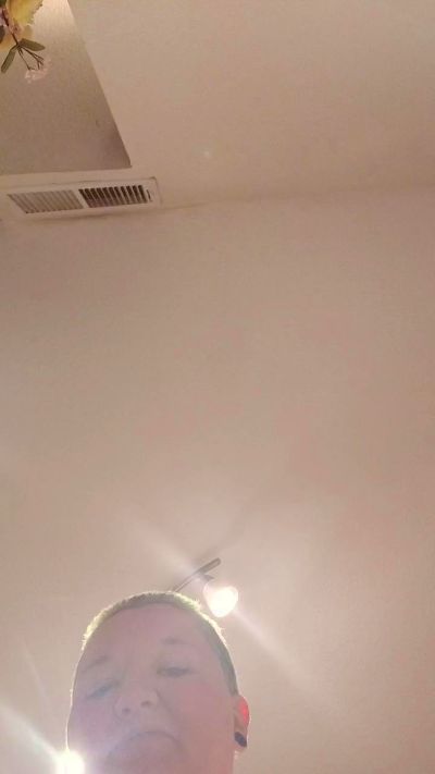 sinnabun420 live cam on Cam4