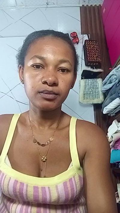 sisi2 live cam on Cam4