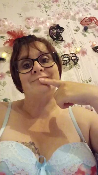 sissidanse41 live cam on Cam4