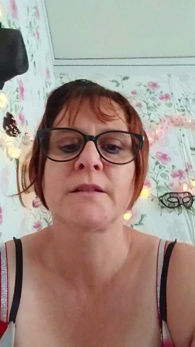 sissidanse41 live cam on Cam4